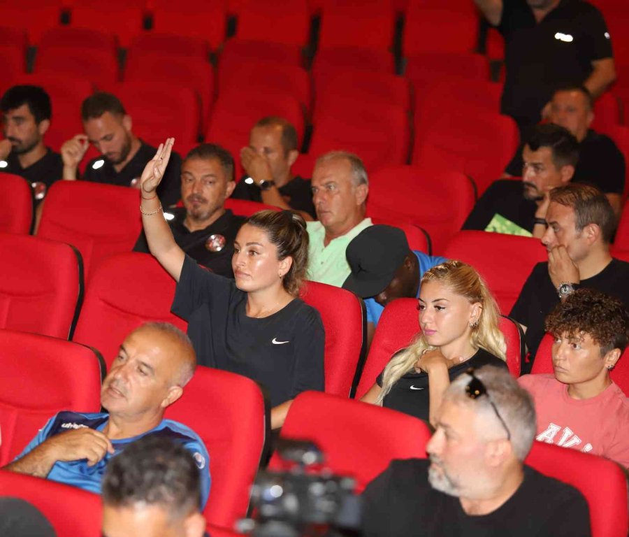 Carlos Ve Patricio Mac Allister’den Antrenörlere Seminer