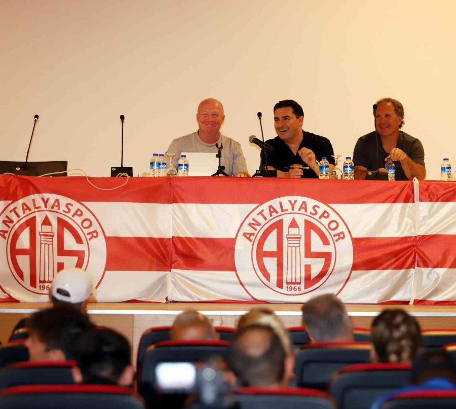 Carlos Ve Patricio Mac Allister’den Antrenörlere Seminer