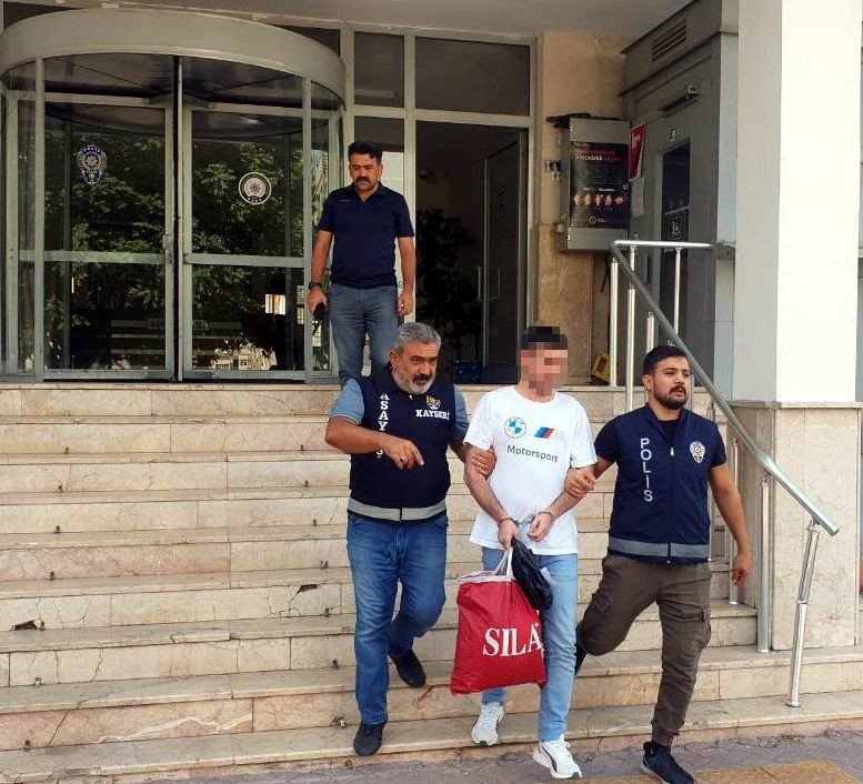 Polis 450 Saatlik Kamera Kaydından Şüpheliye Ulaştı