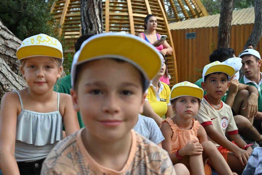 Kemer Belediyesi Gençlik Orkestrasından Konser