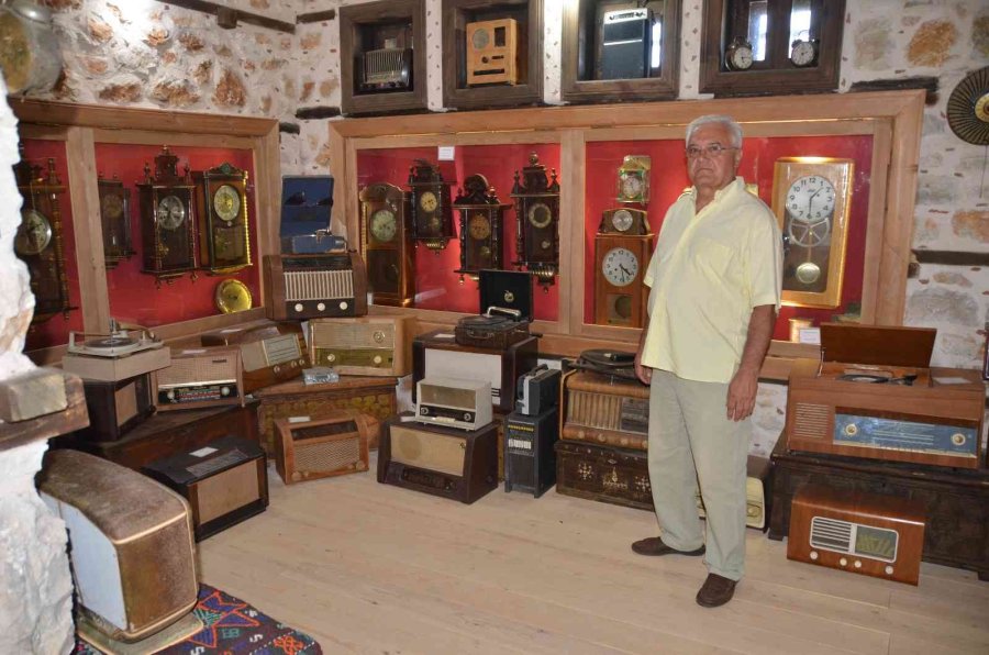 44 Yıl Biriktirdiği Tarihi Eserler, Evine Sığmayınca Hayali Olan Müzeyi Kurdu