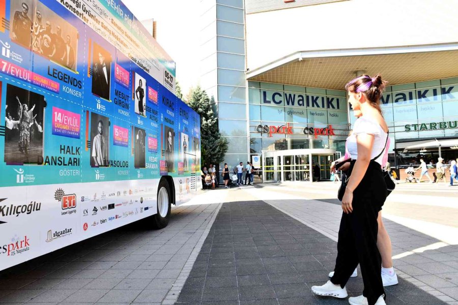 15. Sempozyum Nostaljik Otobüs İle Duyuruluyor