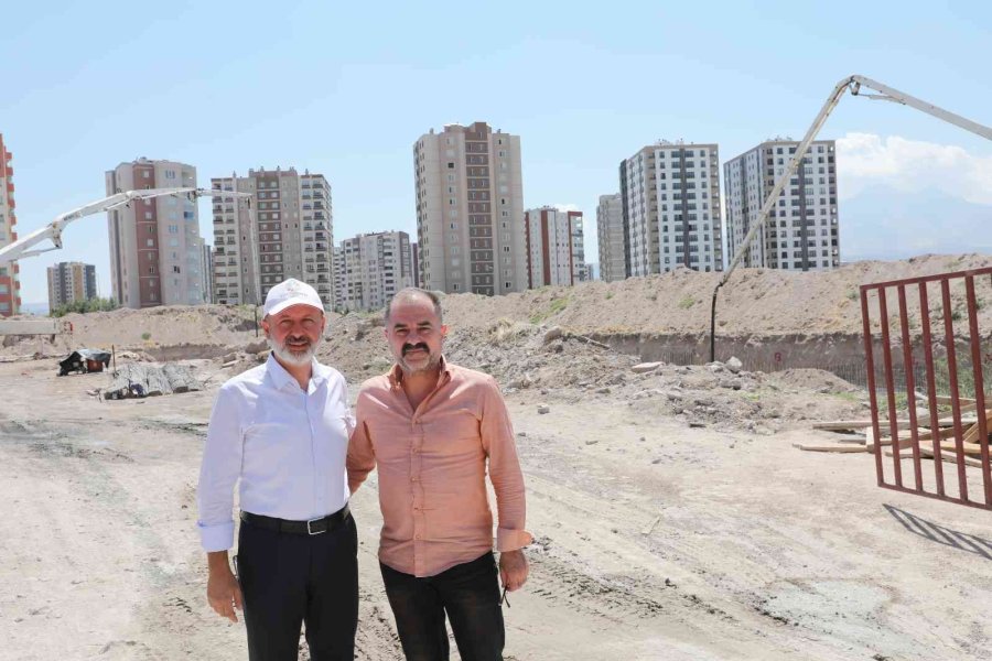 Başkan Çolakbayrakdar: "ilçemizin Geleceği İçin Çalışıyoruz"