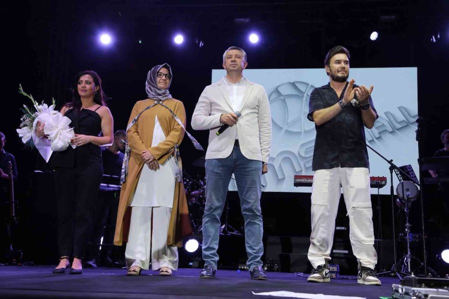 Kumsmall Avm’den Rekor Katılımlı Ceceli Konseri