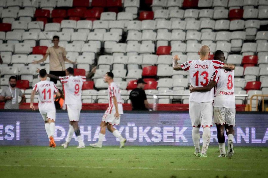 Spor Toto Süper Lig: Ft Antalyaspor: 5 - Trabzonspor: 2 (maç Sonucu)