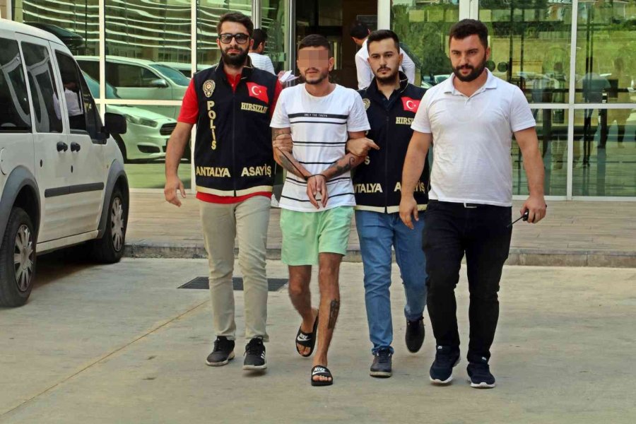 ’kuşçu Kafesten Çıktı’ Mesajını Yayıp 4 Milyonluk Vurgun Yaptı