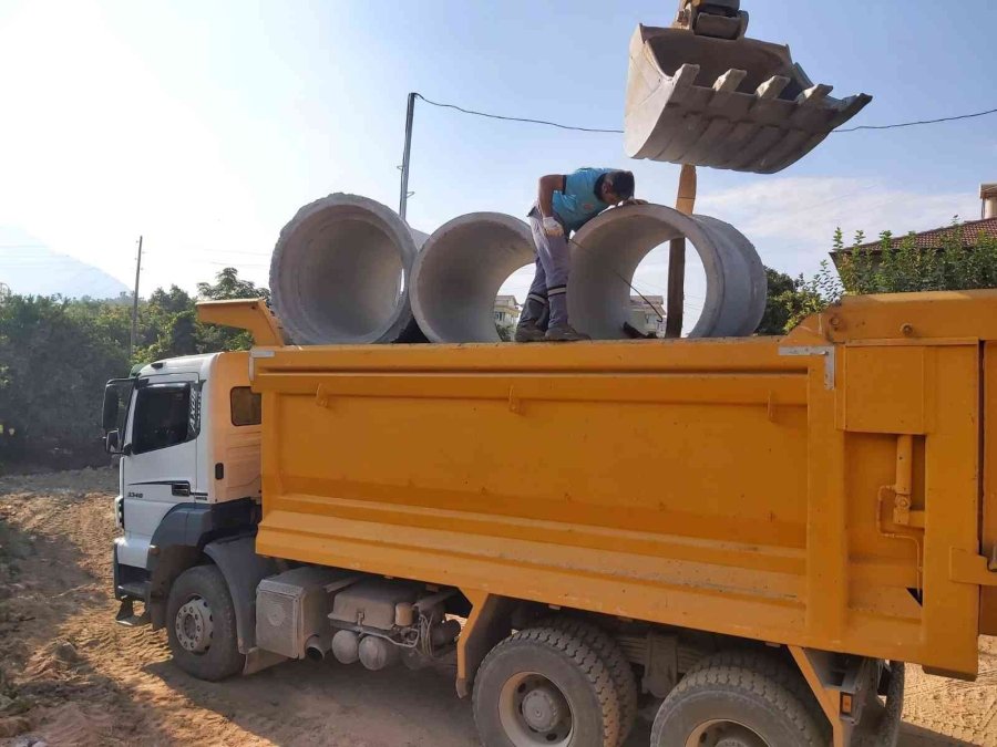 Alanya Belediyesi Alt Yapı Çalışmalarını Sürdürüyor
