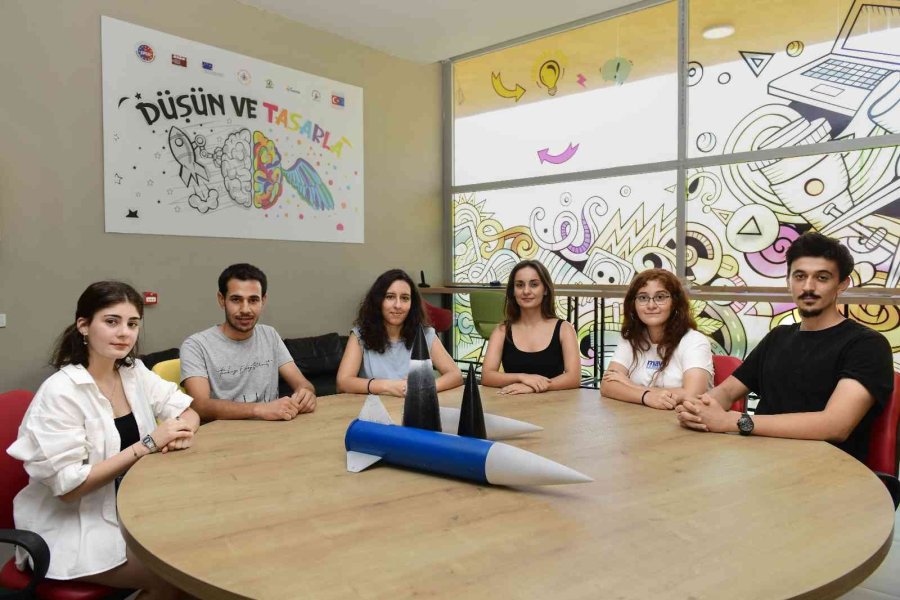 Genç Mühendisler Assim’de Roket Tasarlıyor