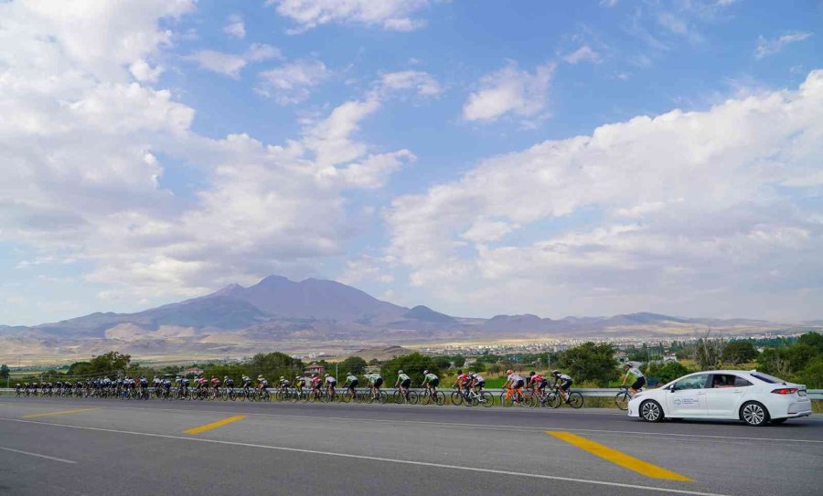 Bisikletçiler Kapadokya’da Başladı Erciyes’te Bitirdi