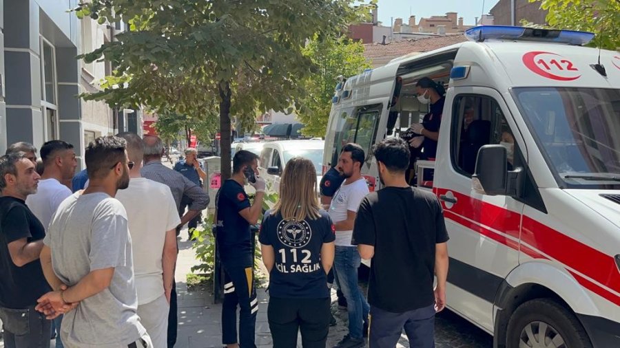 Okey Istıkasıyla Darp Edilen 62 Yaşındaki Adam Hastanelik Oldu