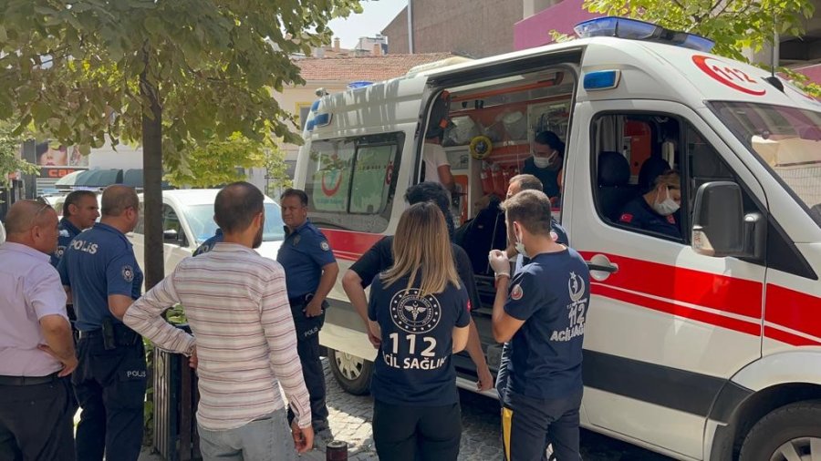 Okey Istıkasıyla Darp Edilen 62 Yaşındaki Adam Hastanelik Oldu