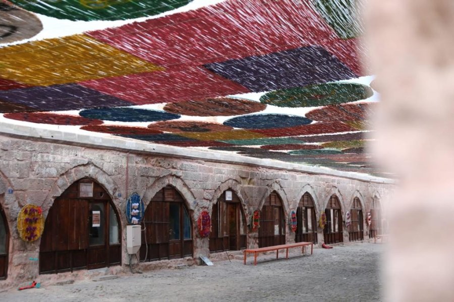 Valilik Ve Büyükşehir Tarihi Arasta Çarşısı’nı Yeni Yüzüne Kavuşturdu