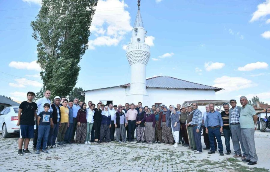 Tütüncü, Kepezli Hemşehrileriyle Korkuteli’de Bir Araya Geldi