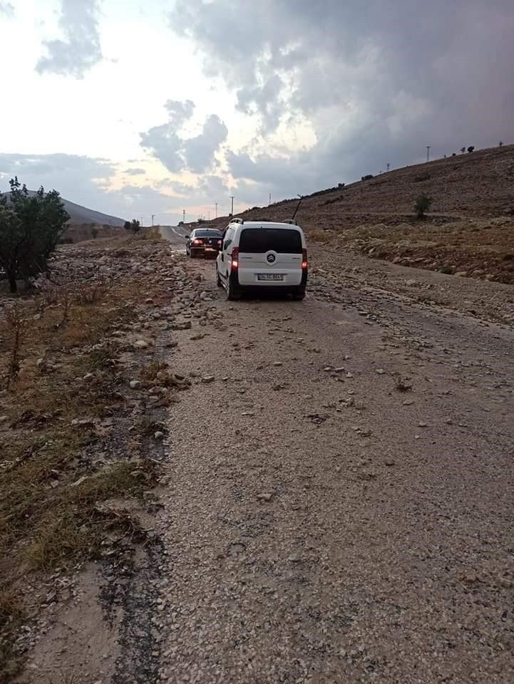 Korkuteli’deki Şiddetli Yağış, Yaylalarda Sele Neden Oldu