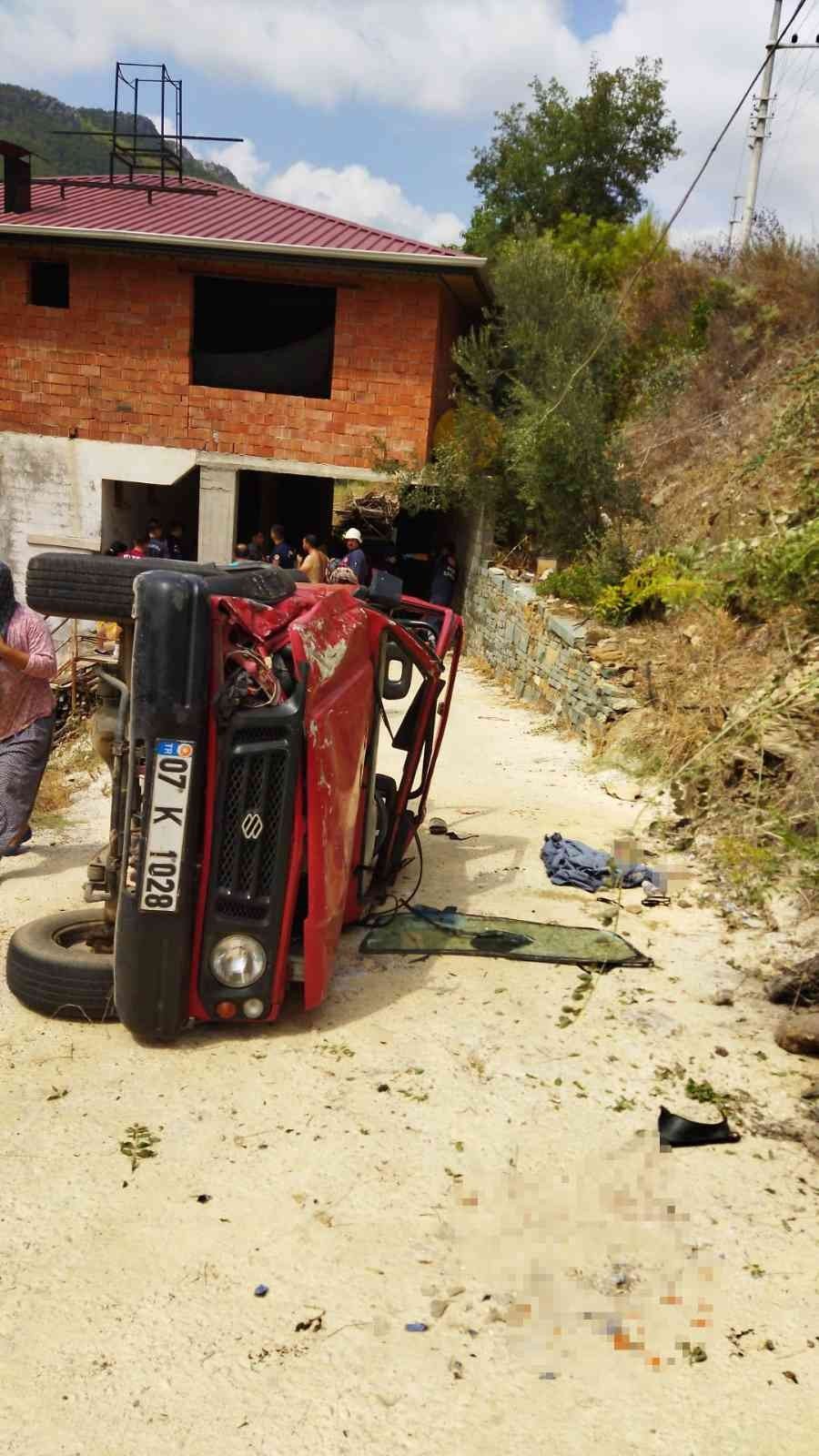Polonyalı Turistler Safari Cipiyle Şarampole Düştü: 5 Yaralı