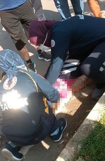 Otomobilin Çarptığı Rümeysa Hayata Tutunamadı