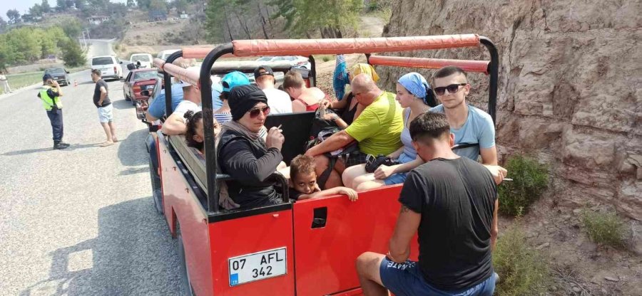 Jandarma Trafikten Safari Ve Tur Araçlarına İlişkin Denetimi