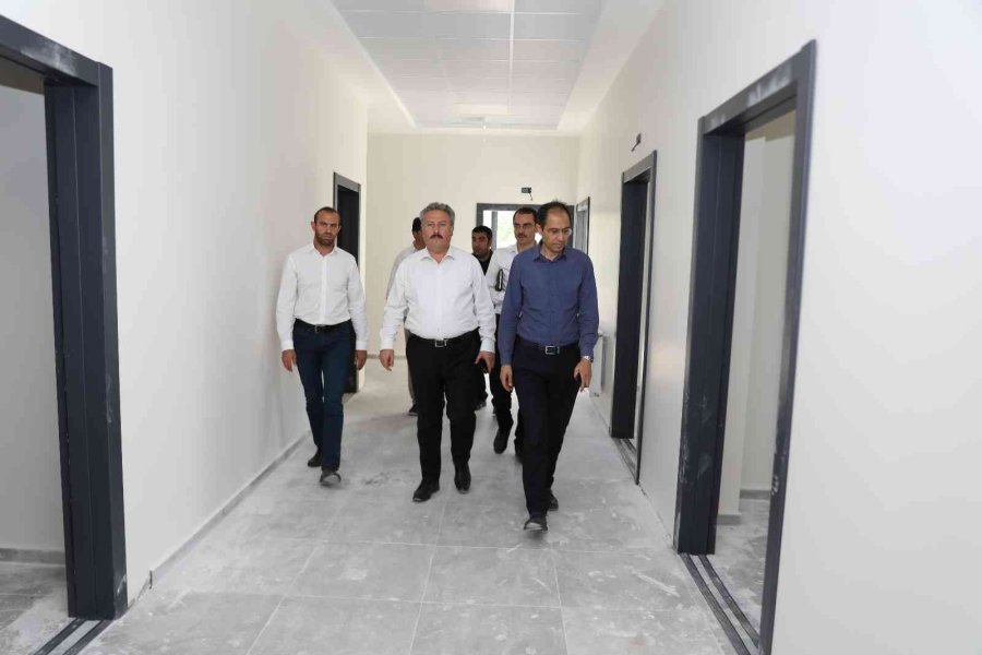 Başkan Palancıoğlu, İl Sağlık Müdürü İle Yapımı Devam Eden Sağlık Merkezlerini İnceledi