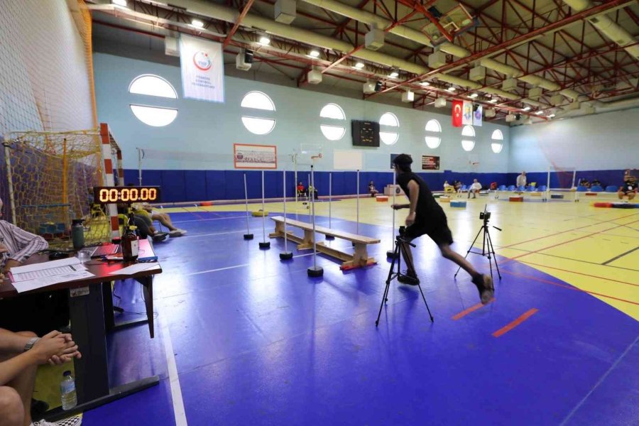 Akdenizli Olmak İçin Yeteneklerini Sergilediler