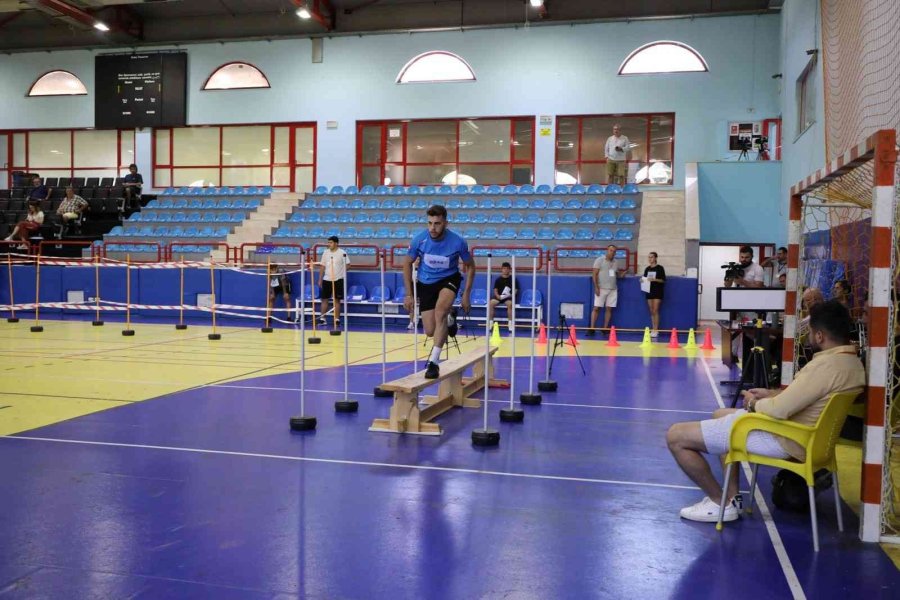 Akdenizli Olmak İçin Yeteneklerini Sergilediler