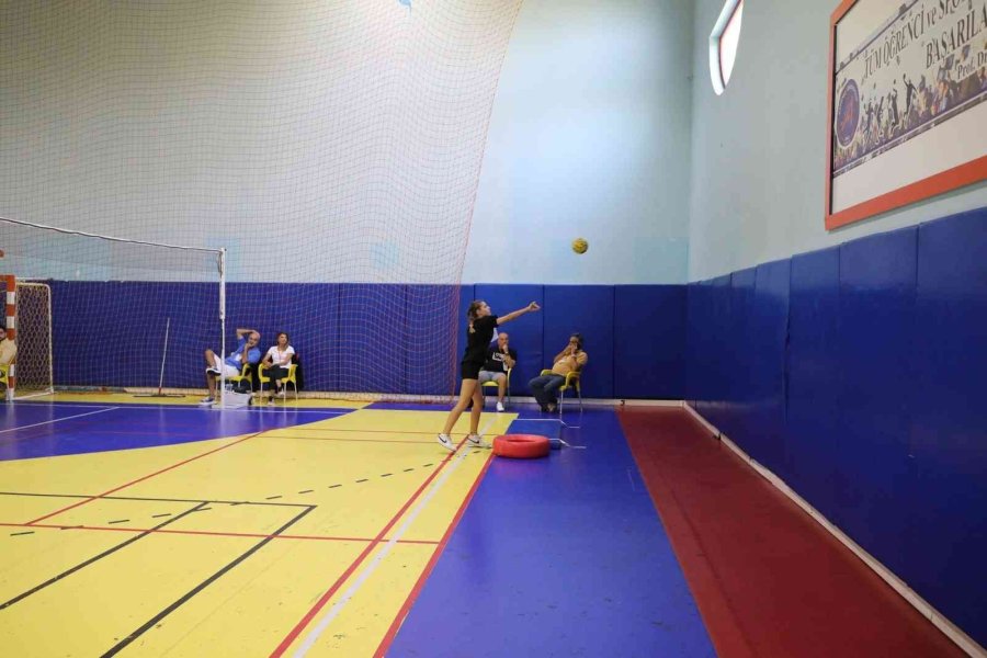 Akdenizli Olmak İçin Yeteneklerini Sergilediler