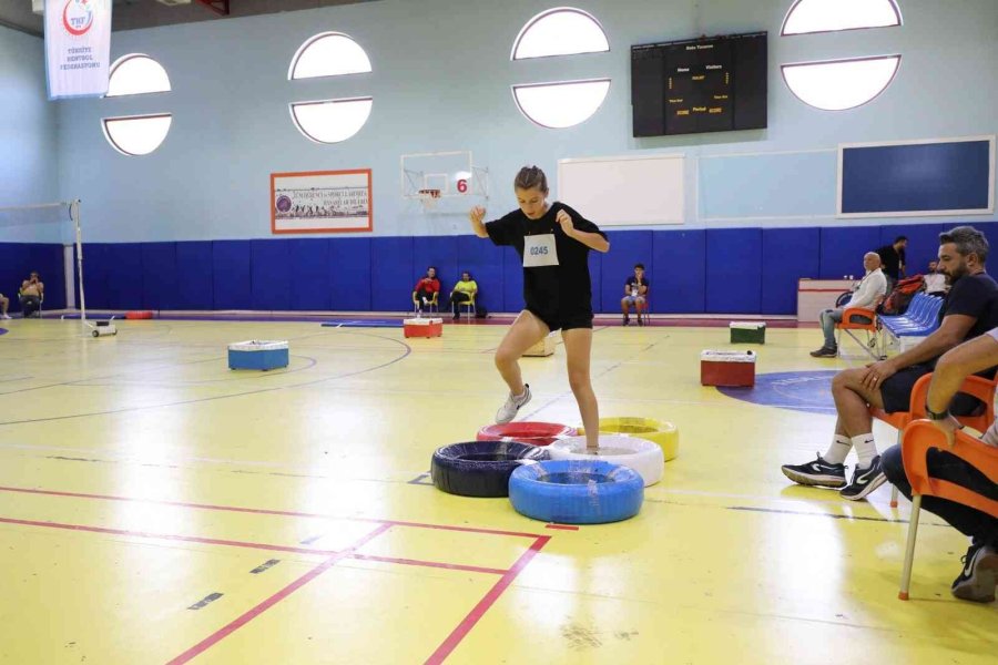 Akdenizli Olmak İçin Yeteneklerini Sergilediler