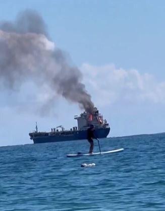 Yakıt Yüklü Gemideki Yangın, Gemi Personeli Tarafından Söndürüldü