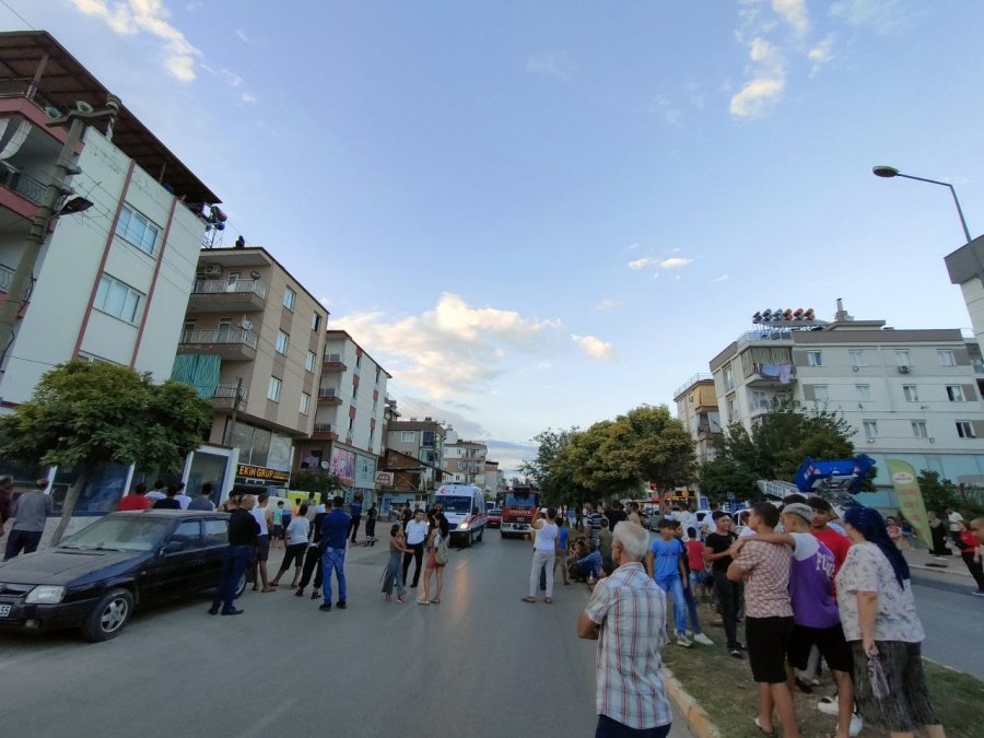 Çatıdaki Eyleminden Köpeklerine Kavuşunca Vazgeçti