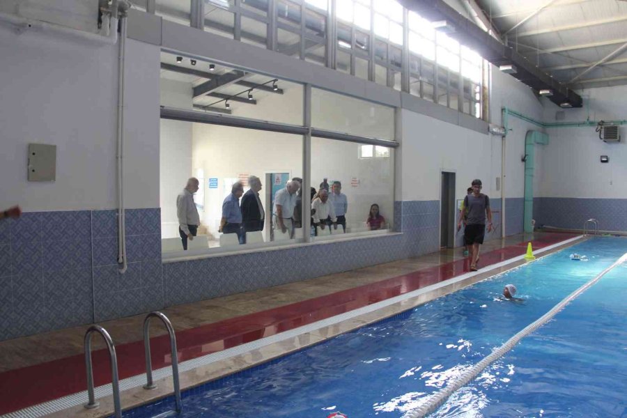 Başkan Büyükkılıç’tan Erciyes Koleji’ne Ziyaret