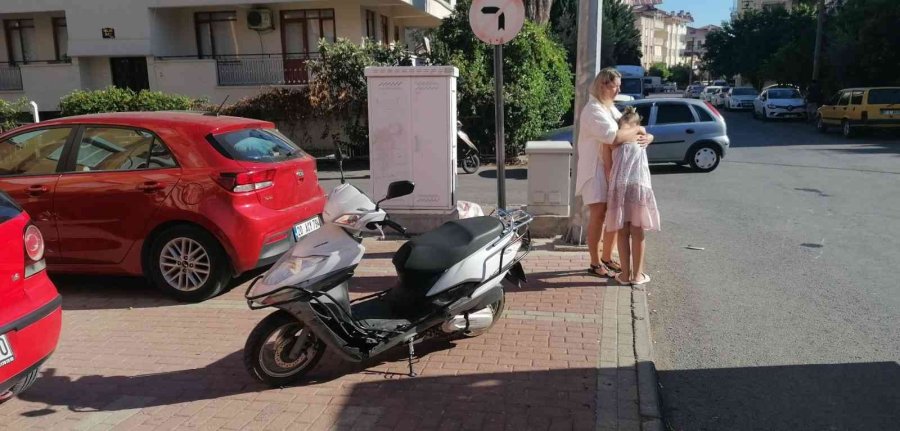 Kazaya Karışan Litvanyalı Turist Kadın Kızına Sarılıp Ağladı