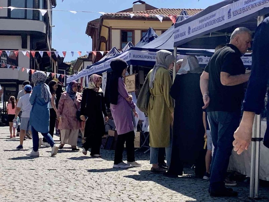 Tarihi Odunpazarı Bölgesinde Şenlik Yoğunluğu