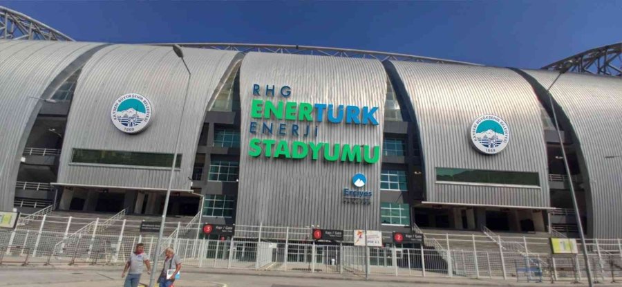 Kadir Has Stadı’nın İsmi Değişiyor