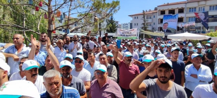 Başkan Akay’a Boğazlıyan’da Sevgi Seli