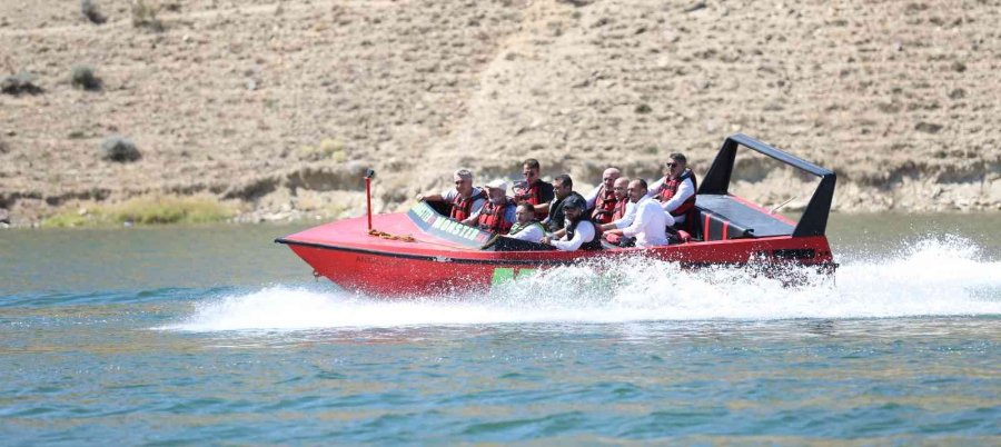 Başkan Çolakbayrakdar: "turizmin Yeni Adresi Kocasinan Olacak"