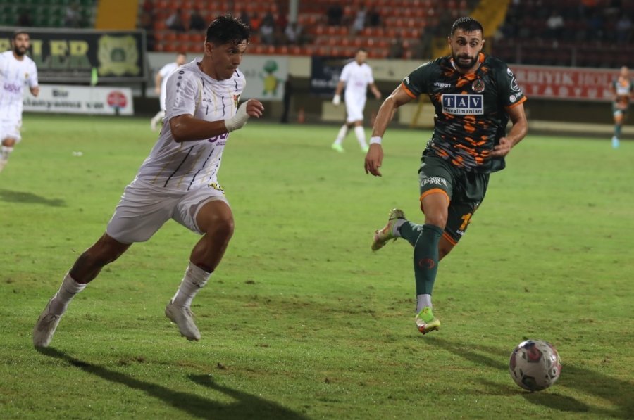 Spor Toto Süper Lig: Corendon Alanyaspor: 0 - İstanbulspor: 1 (maç Sonucu)