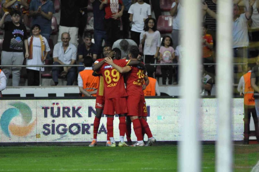 Spor Toto Süper Lig: Kayserispor: 3 - Giresunspor: 0 (maç Sonucu)