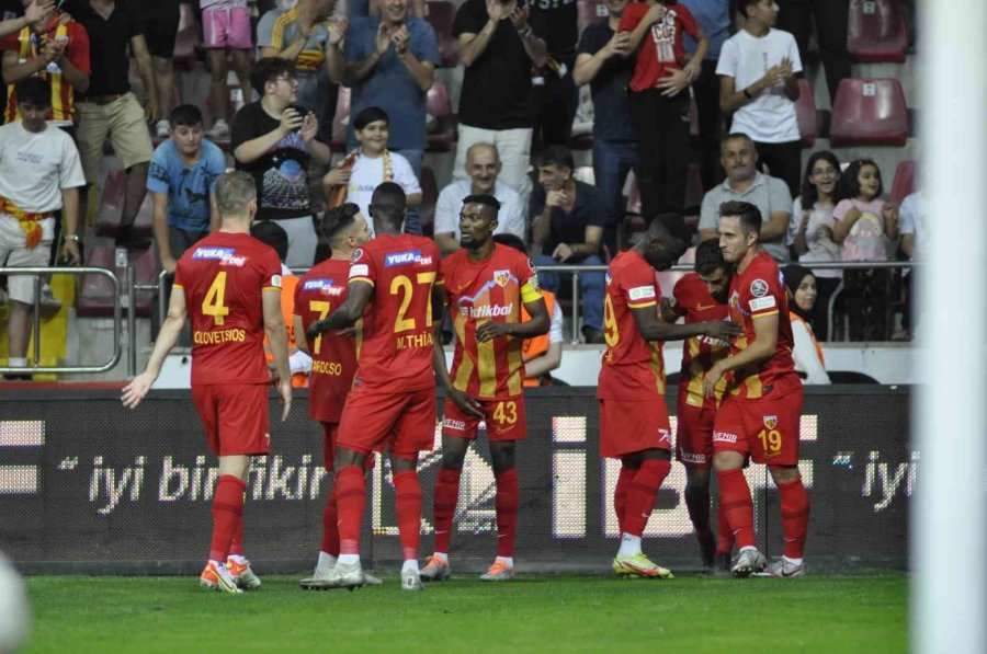 Spor Toto Süper Lig: Kayserispor: 3 - Giresunspor: 0 (maç Sonucu)