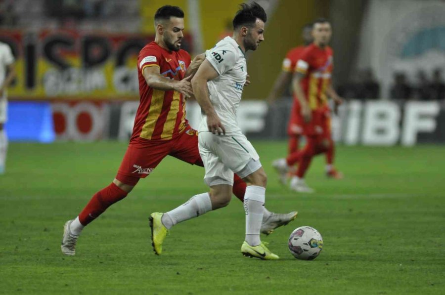 Spor Toto Süper Lig: Kayserispor: 3 - Giresunspor: 0 (maç Sonucu)