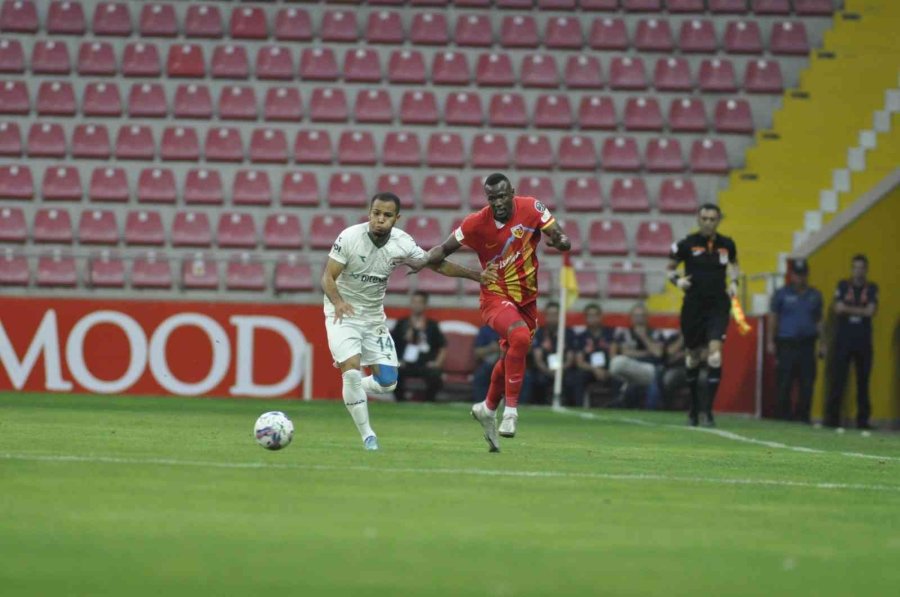 Spor Toto Süper Lig: Kayserispor: 1 - Giresunspor: 0 (maç Devam Ediyor)