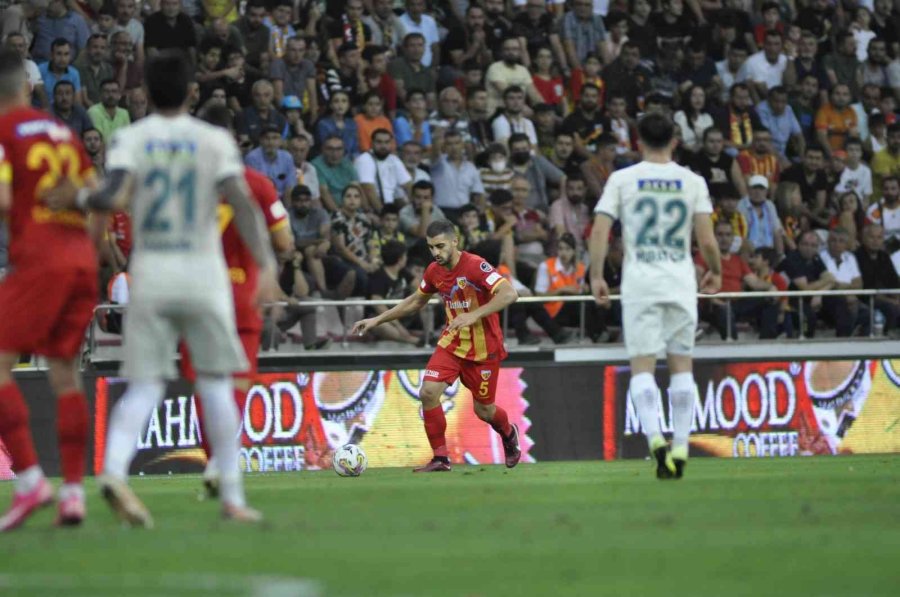 Spor Toto Süper Lig: Kayserispor: 1 - Giresuspor: 0 (ilk Yarı)