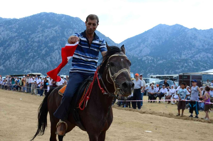 Antalya’da Rahvan Atlar Nefes Kesecek