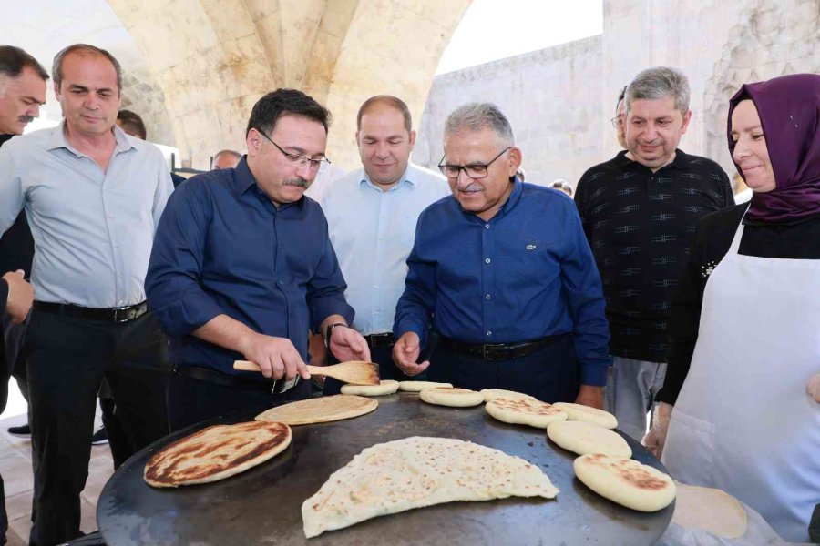 Başkan Büyükkılıç, Vali Çiçek İle Birlikte Tarihi Sultan Hanı’nı Turizme Açtı