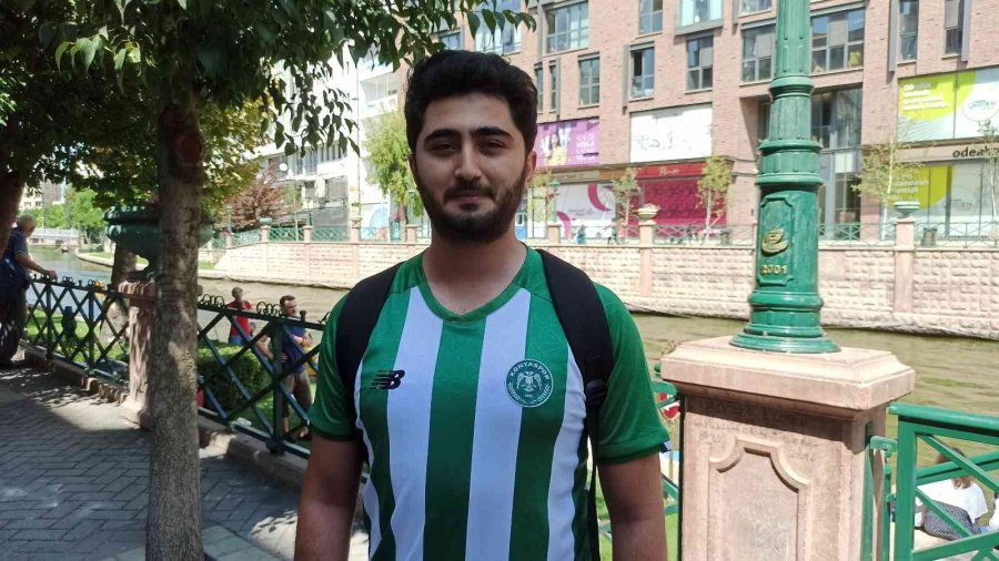 Konyaspor Ve Fenerbahçe Taraftarları Takımlarından Umutlu