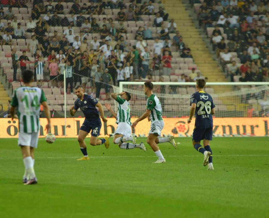 Spor Toto Süper Lig: Konyaspor: 0 - Fenerbahçe : 0 (ilk Yarı)