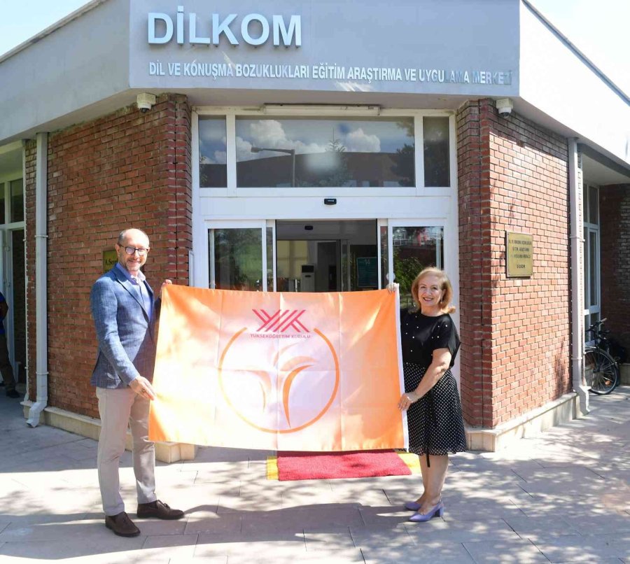 Engelsiz Üniversite Ödülleri Sahiplerine Takdim Edildi