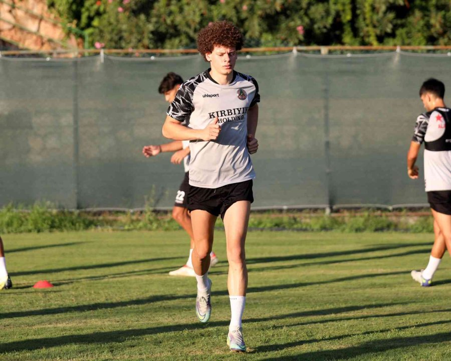 Corendon Alanyaspor, Başakşehir Maçı Hazırlıklarına Başladı