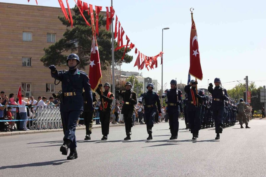 Kayseri’de ’zafer’ Coşkusu