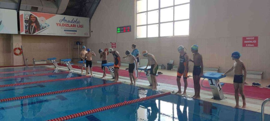 Eskişehirli Triatloncular Başarıya Koştu