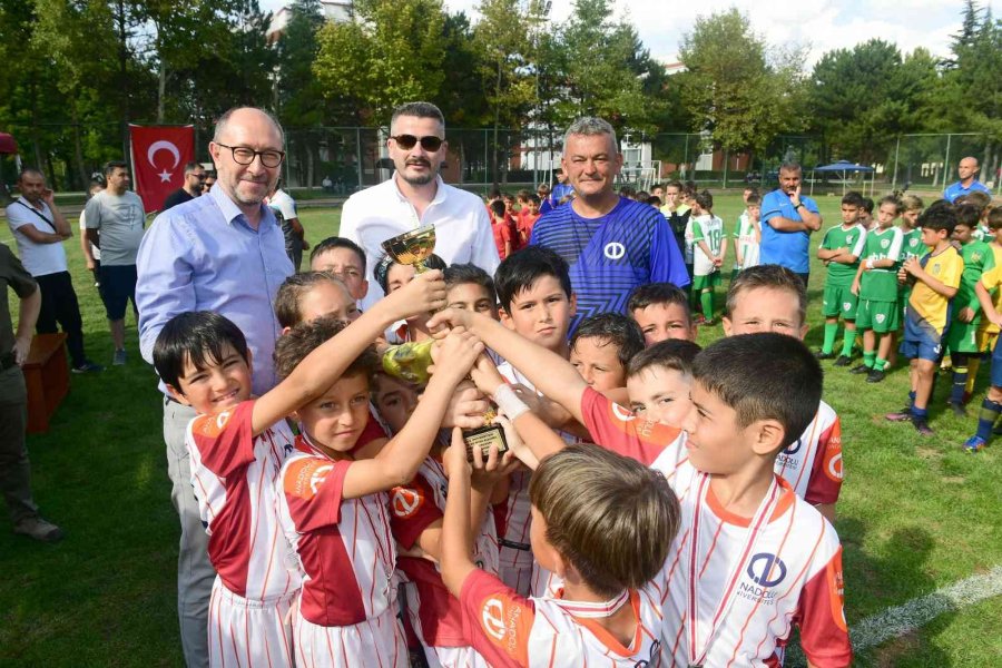 Zafer Turnuvası’nda Dostluk Kazandı