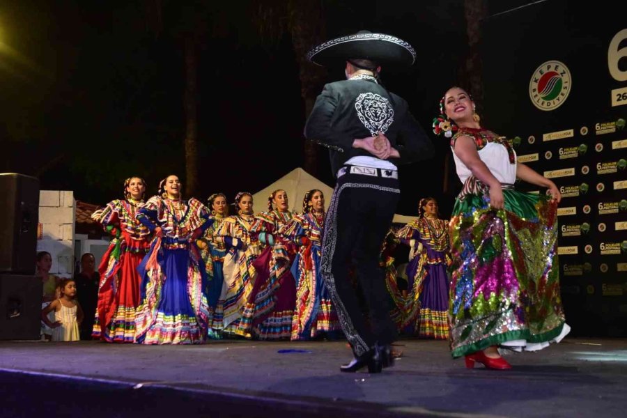 Kepez’de Folklor Rüzgarı Esti